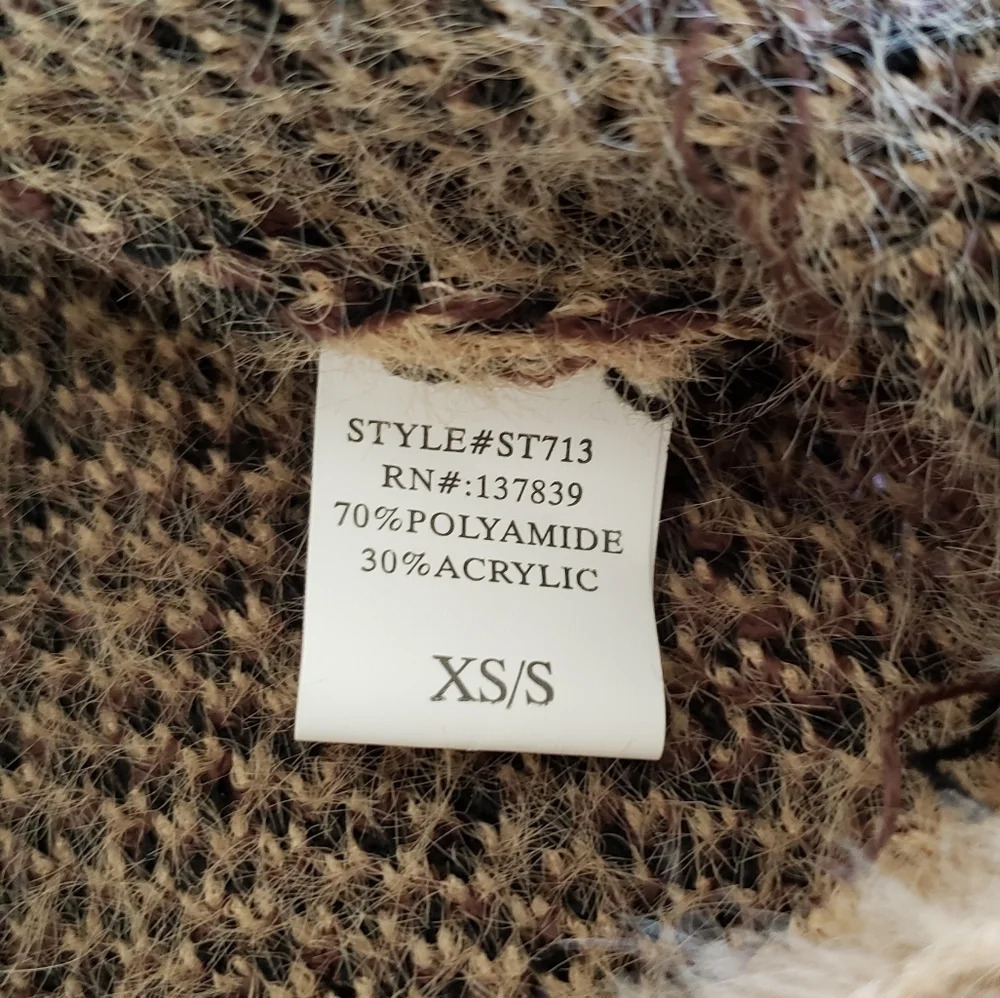 Altar'd State leopard print fuzzy oversized sweater Size XS / S. NEW - Picture 12 of 12